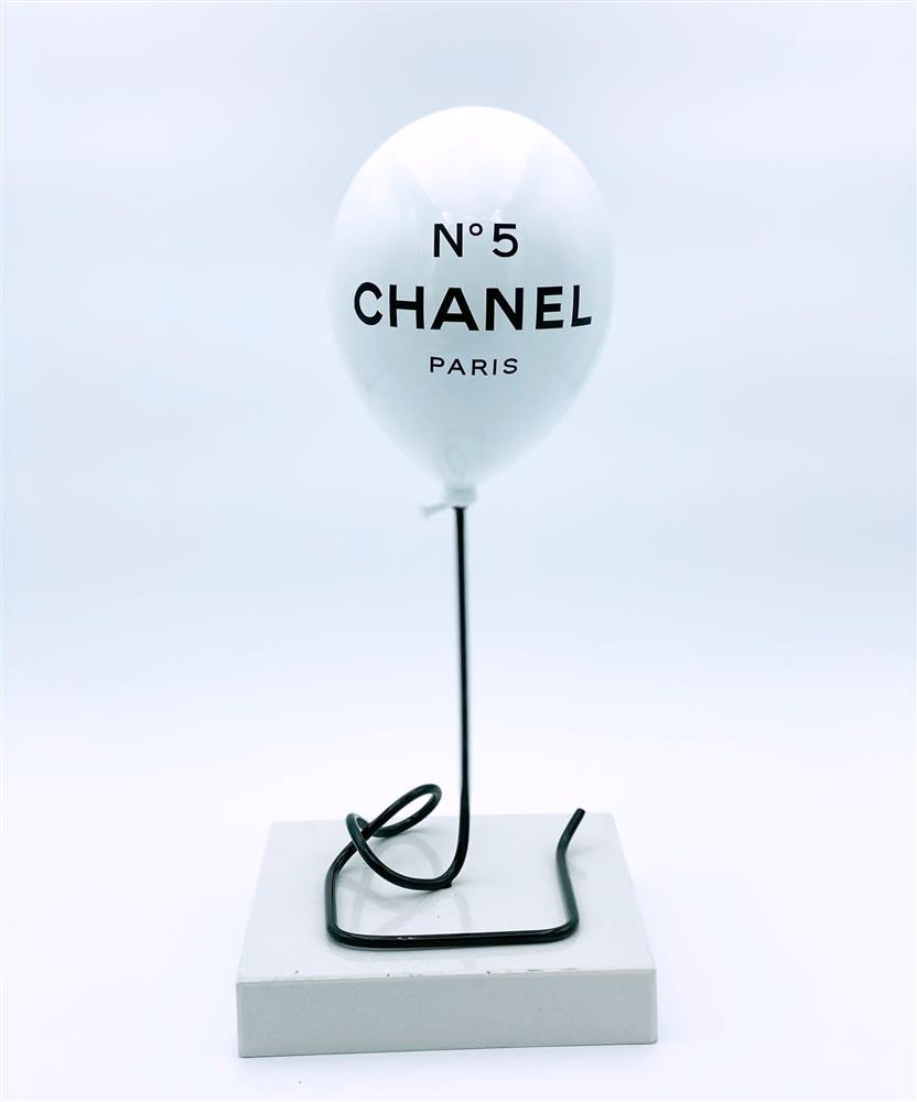 Naor - 'Chanel Balloon White X' -  Original Sculpture