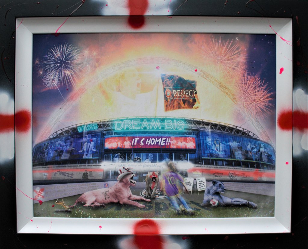 Neil Pengelly - 'Three Lionesses'- Framed Limited Edition Print