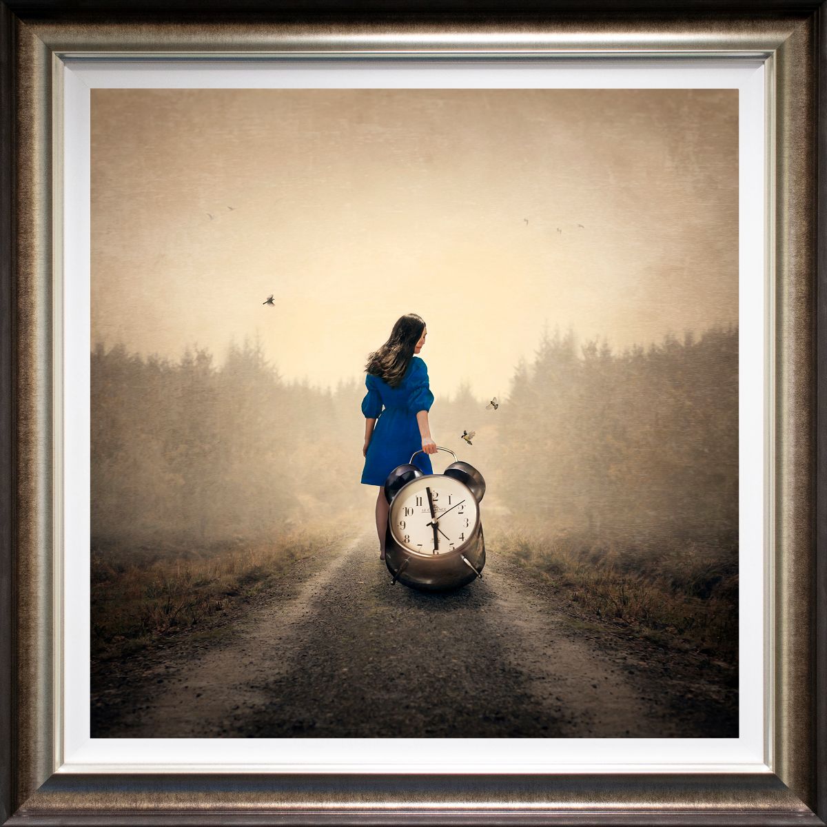 Michelle Mackie - 'Holding On To Every Minute' - Framed Limited Edition Art